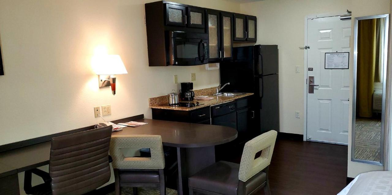 Candlewood Suites Houston Medical Center By Ihg Exterior photo